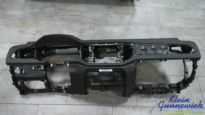 Używane Panel Volkswagen T-Roc Cena € 545,00 Procedura marży oferowane przez Klein Gunnewiek Autodemontage & Motorentechniek