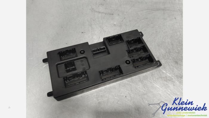 Used Body control computer Landrover Discovery Price € 295,00 Margin scheme offered by Klein Gunnewiek Autodemontage & Motorentechniek