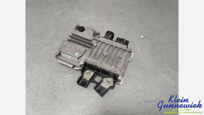 Usagé Ordinateur divers Opel Crossland X Prix € 81,00 Règlement à la marge proposé par Klein Gunnewiek Autodemontage & Motorentechniek
