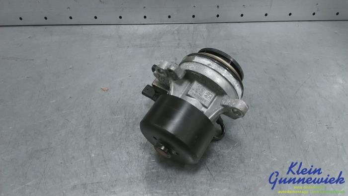 Begagnade Vattenpump Landrover Discovery Pris € 75,00 Marginaltabell erbjuds av Klein Gunnewiek Autodemontage & Motorentechniek