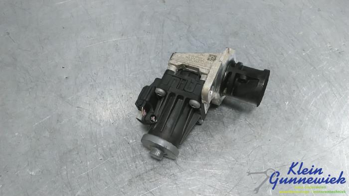 Usados Válvula EGR Renault Megane Precio € 35,00 Norma de margen ofrecido por Klein Gunnewiek Autodemontage & Motorentechniek