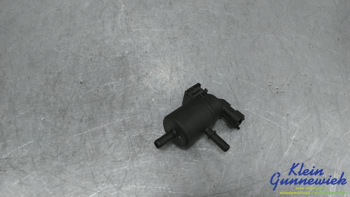 Używane Rózne Kia Niro Cena € 25,00 Procedura marży oferowane przez Klein Gunnewiek Autodemontage & Motorentechniek
