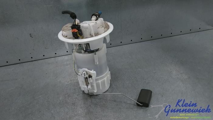 Usagé Pompe à carburant Opel Crossland X Prix € 39,00 Règlement à la marge proposé par Klein Gunnewiek Autodemontage & Motorentechniek