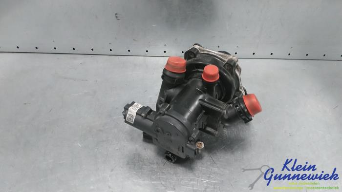Begagnade Vattenpump Volkswagen T-Roc Pris € 229,00 Marginaltabell erbjuds av Klein Gunnewiek Autodemontage & Motorentechniek