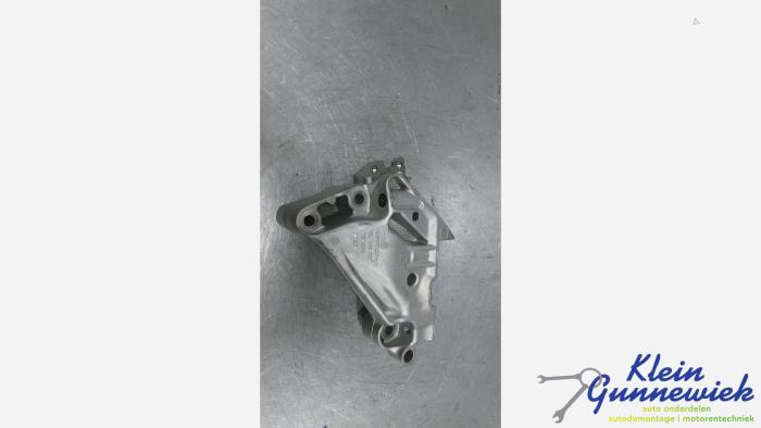 Used Engine mount Volkswagen Tiguan Price € 25,00 Margin scheme offered by Klein Gunnewiek Autodemontage & Motorentechniek