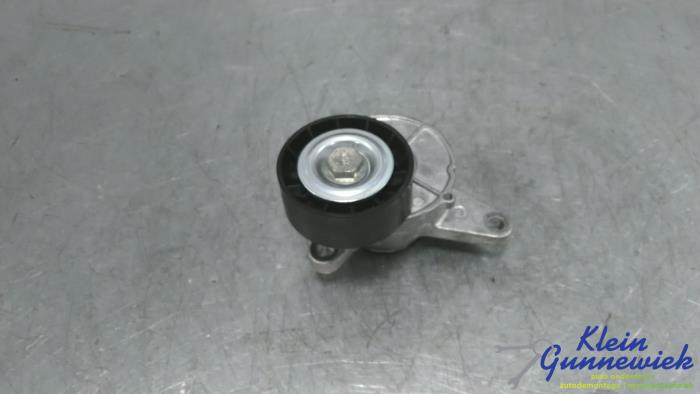 Usados Rodillo tensor correa múltiple Volkswagen Tiguan Precio € 30,00 Norma de margen ofrecido por Klein Gunnewiek Autodemontage & Motorentechniek