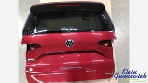 Begagnade Baklucka Volkswagen Multivan T7 Pris € 995,00 Marginaltabell erbjuds av Klein Gunnewiek Autodemontage & Motorentechniek
