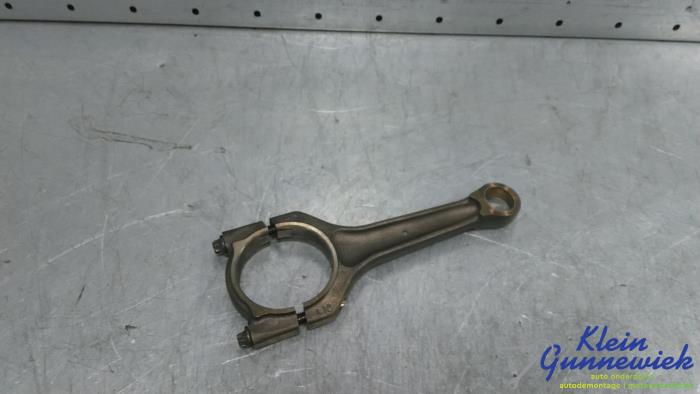 Usagé Bielle BMW 1-Série Prix € 75,00 Règlement à la marge proposé par Klein Gunnewiek Autodemontage & Motorentechniek
