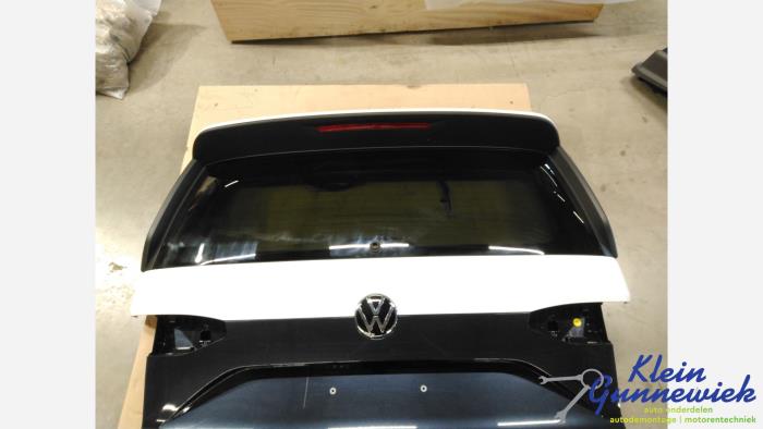Begagnade Baklucka Volkswagen Multivan T7 Pris € 771,00 Marginaltabell erbjuds av Klein Gunnewiek Autodemontage & Motorentechniek