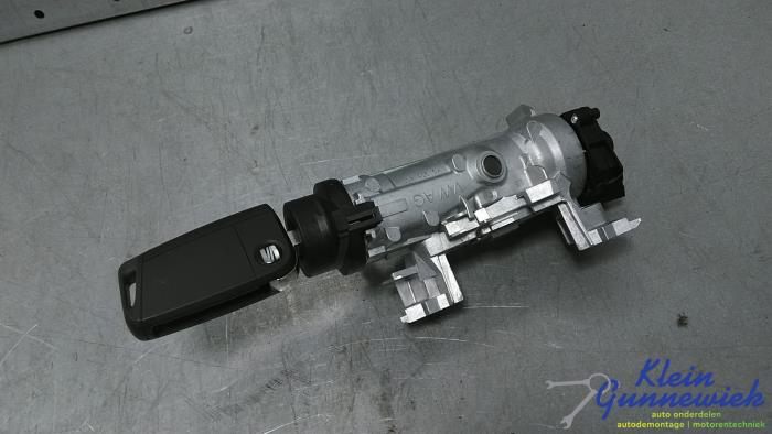 Używane Stacyjka + Kluczyk Seat Ibiza Cena € 38,00 Procedura marży oferowane przez Klein Gunnewiek Autodemontage & Motorentechniek