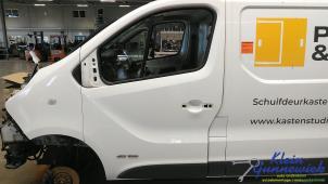 Begagnade Dörr, 2-dörrars, vänster Renault Trafic Pris € 645,00 Marginaltabell erbjuds av Klein Gunnewiek Autodemontage & Motorentechniek
