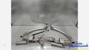Begagnade Baklucka, gångjärn Volkswagen Passat Pris € 30,00 Marginaltabell erbjuds av Klein Gunnewiek Autodemontage & Motorentechniek