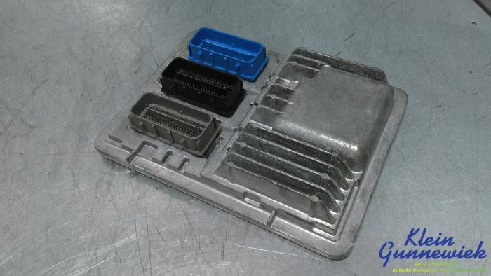Used Injection computer Opel Corsa Price € 87,00 Margin scheme offered by Klein Gunnewiek Autodemontage & Motorentechniek