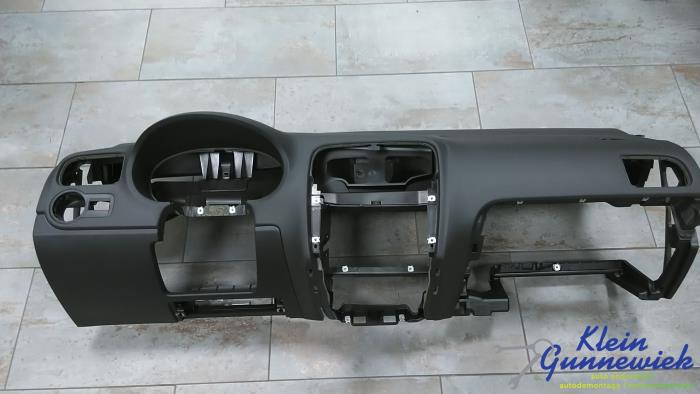 Używane Panel Volkswagen Polo Cena € 125,00 Procedura marży oferowane przez Klein Gunnewiek Autodemontage & Motorentechniek