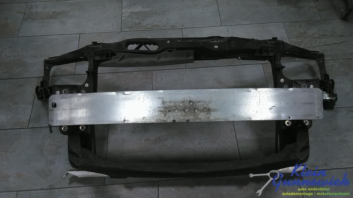 Begagnade Front Opel Corsa Pris € 112,00 Marginaltabell erbjuds av Klein Gunnewiek Autodemontage & Motorentechniek