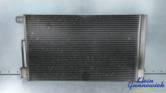 Klima Kondensor van een Opel Corsa 2008