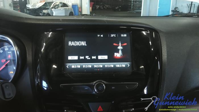Begagnade Innerdisplay Opel Karl Pris € 198,00 Marginaltabell erbjuds av Klein Gunnewiek Autodemontage & Motorentechniek