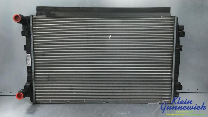 Used Radiator Volkswagen E-Golf Price € 75,00 Margin scheme offered by Klein Gunnewiek Autodemontage & Motorentechniek