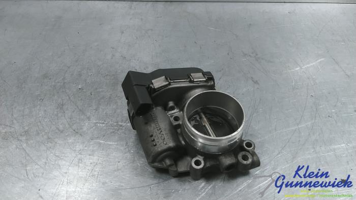Usagé Boitier papillon Volkswagen Passat Prix € 35,00 Règlement à la marge proposé par Klein Gunnewiek Autodemontage & Motorentechniek