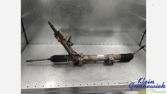 Begagnade Styrbox Opel Vivaro Pris € 225,00 Marginaltabell erbjuds av Klein Gunnewiek Autodemontage & Motorentechniek