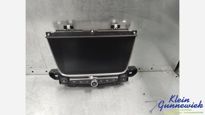 Usagé Système navigation Opel Grandland X Prix € 300,00 Règlement à la marge proposé par Klein Gunnewiek Autodemontage & Motorentechniek