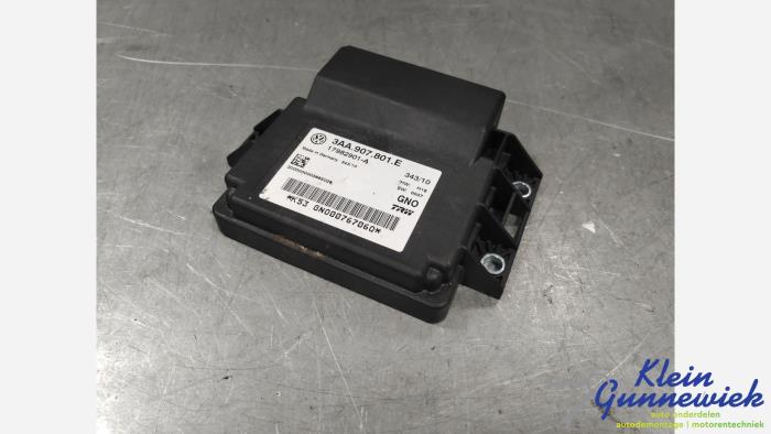 Używane Modul hamulca postojowego Volkswagen Passat Cena € 75,00 Procedura marży oferowane przez Klein Gunnewiek Autodemontage & Motorentechniek