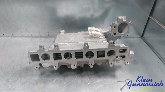Gebrauchte Ansaugbrugge Volkswagen Passat Preis € 150,00 Margenregelung angeboten von Klein Gunnewiek Autodemontage & Motorentechniek