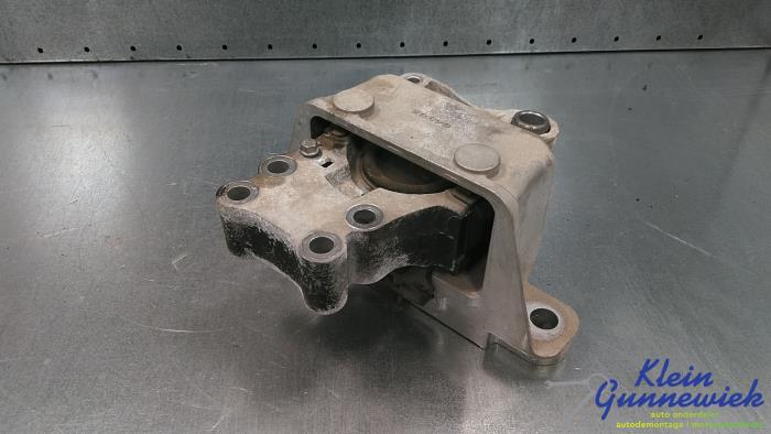 Used Engine mount Volvo XC40 Price € 75,00 Margin scheme offered by Klein Gunnewiek Autodemontage & Motorentechniek