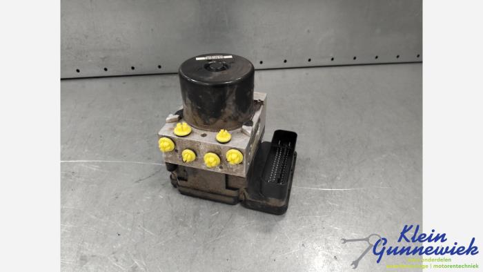 Usagé Bloc ABS Ford Transit Connect Prix € 175,00 Règlement à la marge proposé par Klein Gunnewiek Autodemontage & Motorentechniek