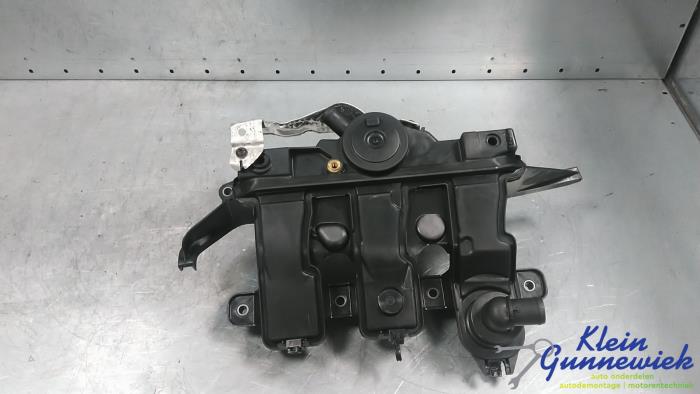 Gebrauchte Kurbelgehäusebelüftung Opel Vivaro Preis € 35,00 Margenregelung angeboten von Klein Gunnewiek Autodemontage & Motorentechniek