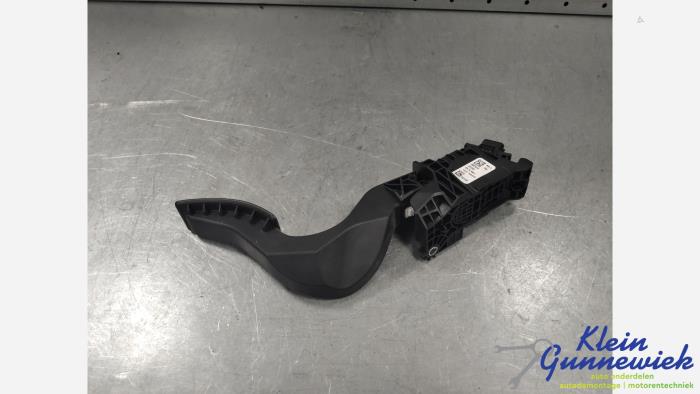 Begagnade Gaspedalsensor Volvo XC40 Pris € 74,00 Marginaltabell erbjuds av Klein Gunnewiek Autodemontage & Motorentechniek