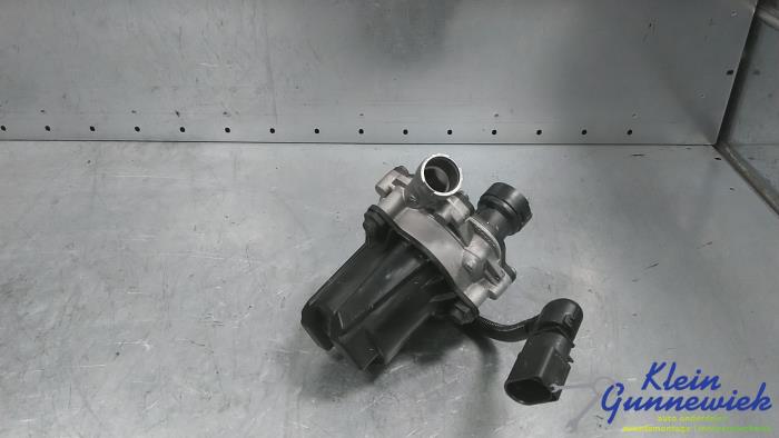 Używane Pompa gazów spalinowych Audi RS7 Cena € 105,00 Procedura marży oferowane przez Klein Gunnewiek Autodemontage & Motorentechniek