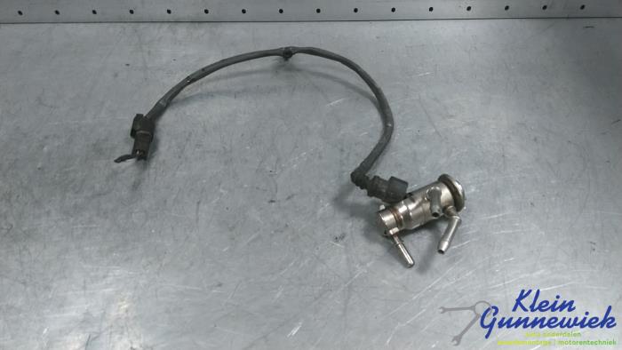 Usados Inyector Adblue Ford Transit Custom Precio € 90,00 Norma de margen ofrecido por Klein Gunnewiek Autodemontage & Motorentechniek