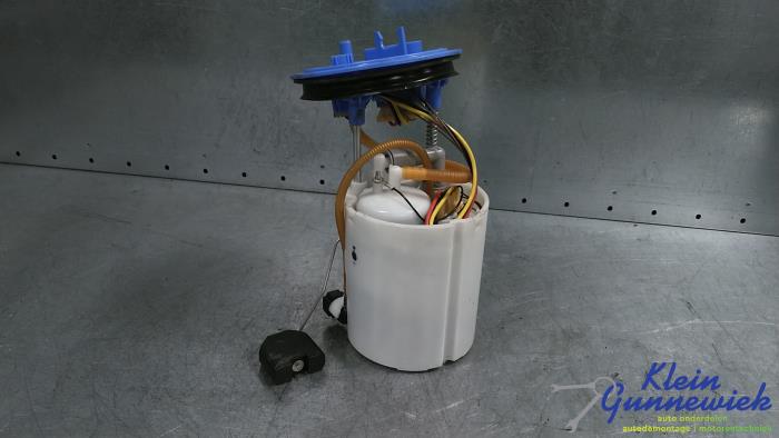 Usagé Pompe à carburant Volkswagen Golf Prix € 165,00 Règlement à la marge proposé par Klein Gunnewiek Autodemontage & Motorentechniek