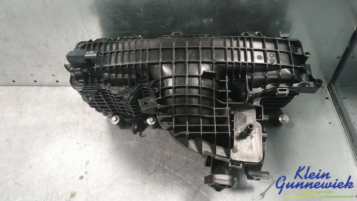 Używane Kolektor dolotowy Volvo XC40 Cena € 195,00 Procedura marży oferowane przez Klein Gunnewiek Autodemontage & Motorentechniek