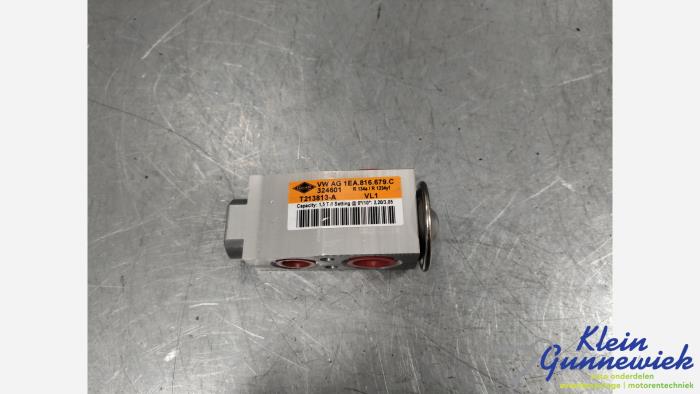 Usagé Valve d'expansion clim Cupra Born Prix € 25,00 Règlement à la marge proposé par Klein Gunnewiek Autodemontage & Motorentechniek