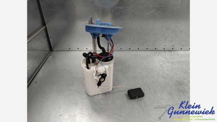 Usagé Pompe à carburant Volkswagen E-Golf Prix € 55,00 Règlement à la marge proposé par Klein Gunnewiek Autodemontage & Motorentechniek