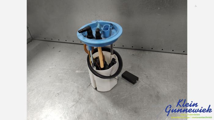 Usagé Pompe d'injection Volkswagen Golf Prix € 38,00 Règlement à la marge proposé par Klein Gunnewiek Autodemontage & Motorentechniek