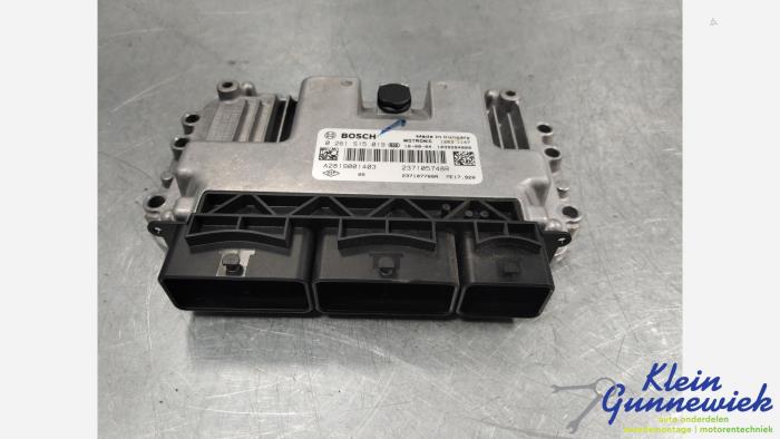 Used Injection computer Renault Twingo Price € 69,00 Margin scheme offered by Klein Gunnewiek Autodemontage & Motorentechniek