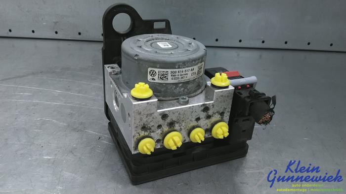 Begagnade ABS-pump Volkswagen E-Golf Pris € 58,00 Marginaltabell erbjuds av Klein Gunnewiek Autodemontage & Motorentechniek