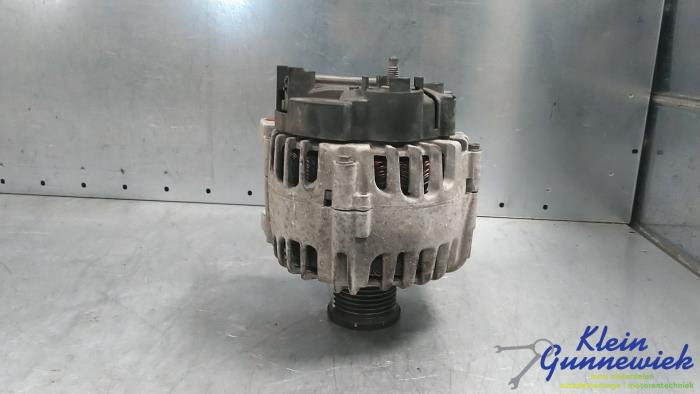 Gebrauchte Dynamo Renault Megane Preis € 45,00 Margenregelung angeboten von Klein Gunnewiek Autodemontage & Motorentechniek