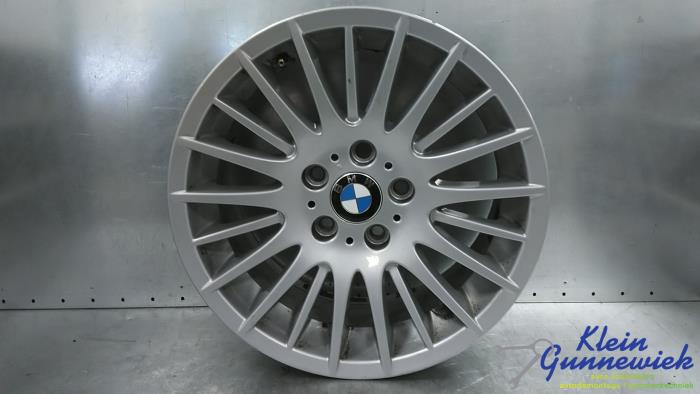 Używane Obrecz BMW 3-Serie Cena € 145,00 Procedura marży oferowane przez Klein Gunnewiek Autodemontage & Motorentechniek