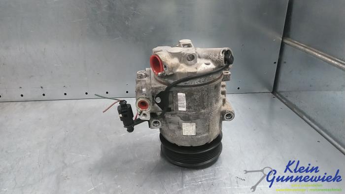 Usagé Pompe clim Volkswagen Fox Prix € 35,00 Règlement à la marge proposé par Klein Gunnewiek Autodemontage & Motorentechniek