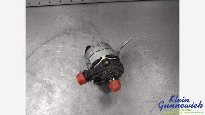 Begagnade Vattenpump Mercedes CLA Pris € 126,00 Marginaltabell erbjuds av Klein Gunnewiek Autodemontage & Motorentechniek