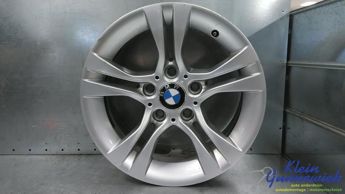 Używane Obrecz BMW 3-Serie Cena € 38,00 Procedura marży oferowane przez Klein Gunnewiek Autodemontage & Motorentechniek