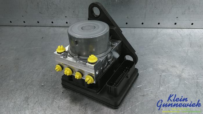Begagnade ABS-pump Volkswagen ID.3 Pris € 520,00 Marginaltabell erbjuds av Klein Gunnewiek Autodemontage & Motorentechniek
