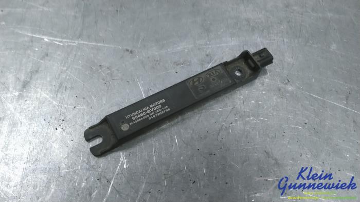 Używane Antena Kia EV6 Cena € 25,00 Procedura marży oferowane przez Klein Gunnewiek Autodemontage & Motorentechniek