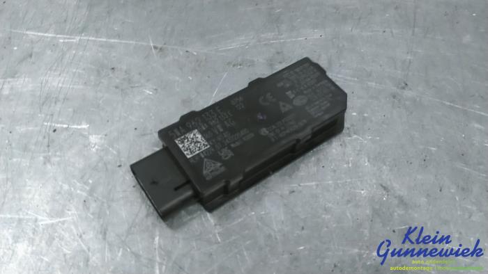 Używane Antena Volkswagen ID.3 Cena € 25,00 Procedura marży oferowane przez Klein Gunnewiek Autodemontage & Motorentechniek