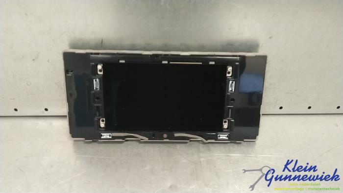Begagnade Innerdisplay Mercedes Sprinter Pris € 395,00 Marginaltabell erbjuds av Klein Gunnewiek Autodemontage & Motorentechniek