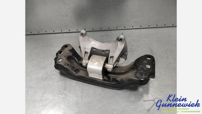 Usagé Support boîte de vitesses Mercedes E-Klasse Prix € 135,00 Règlement à la marge proposé par Klein Gunnewiek Autodemontage & Motorentechniek